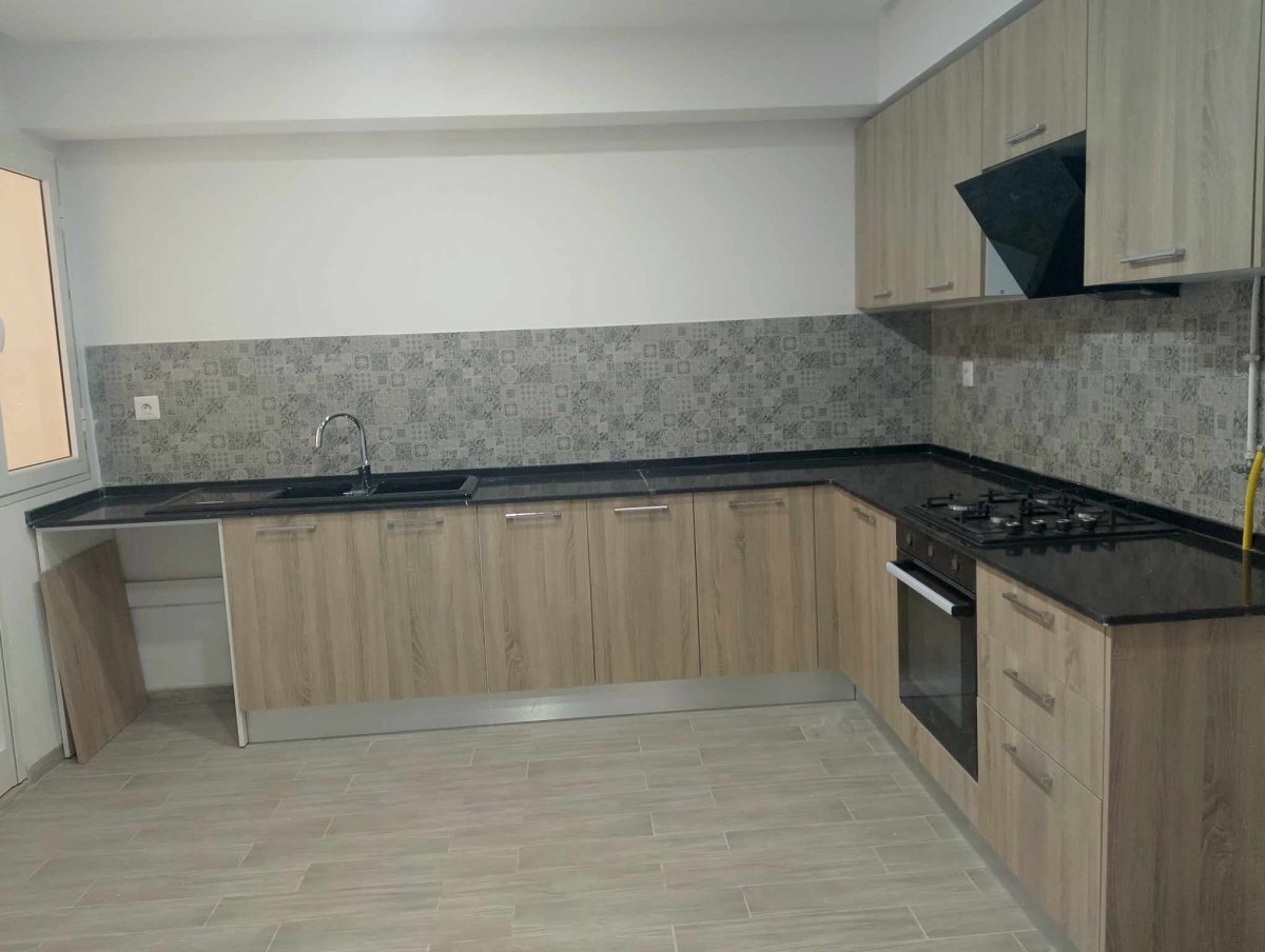 Appartement s2 au 1er étage