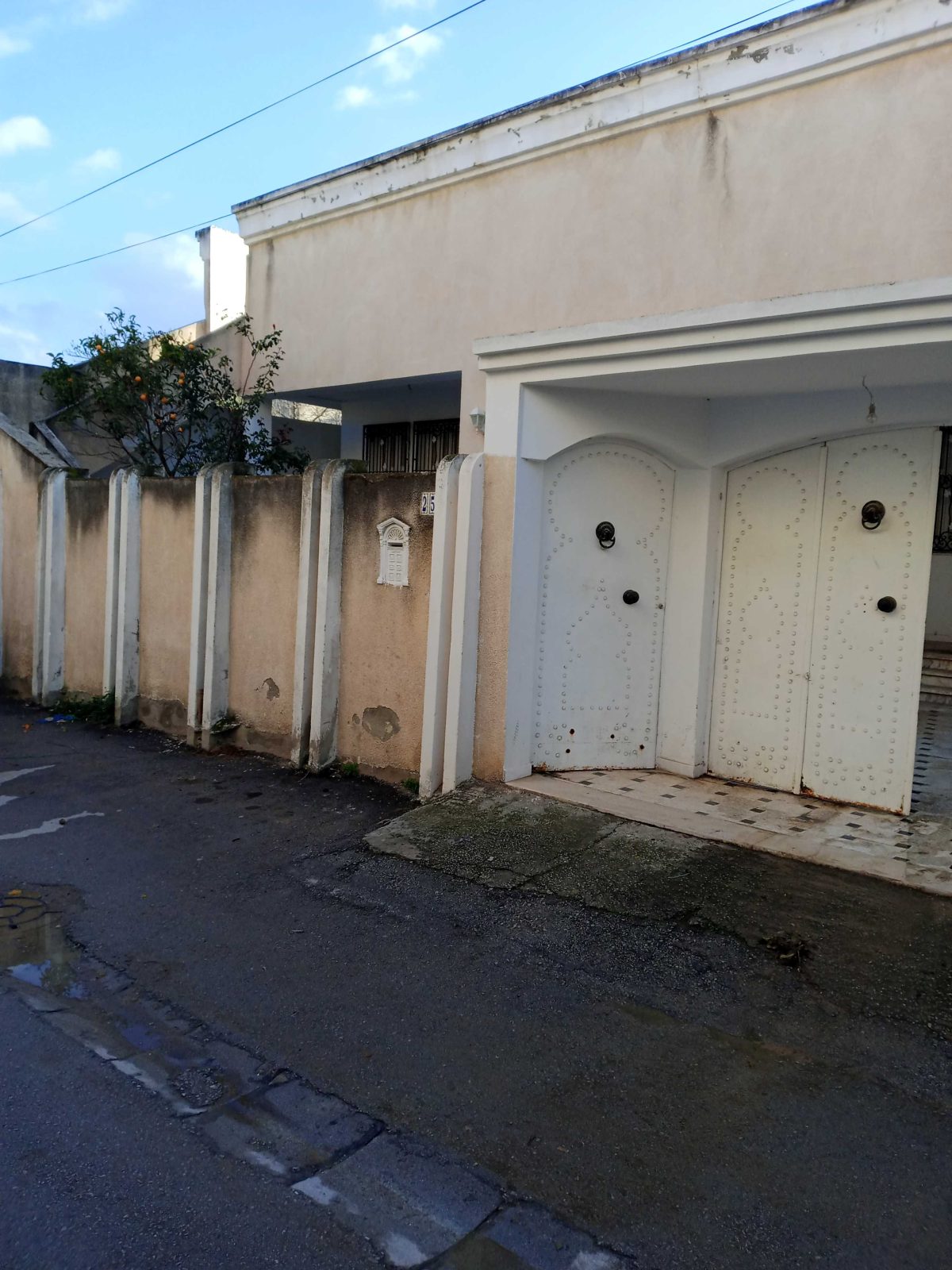 Villa independante borj louzir ezzahra à Cite Borj Louzir