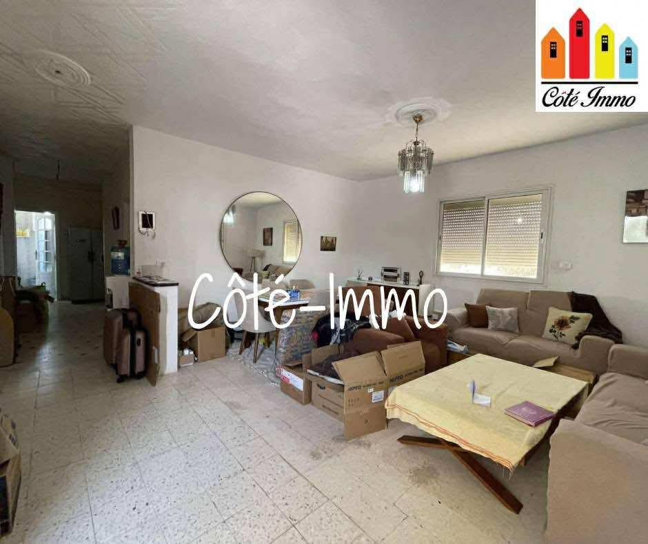 777406_20250901_163023