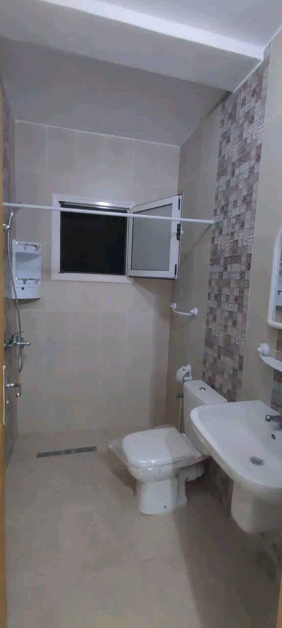 700241_20251009_154642