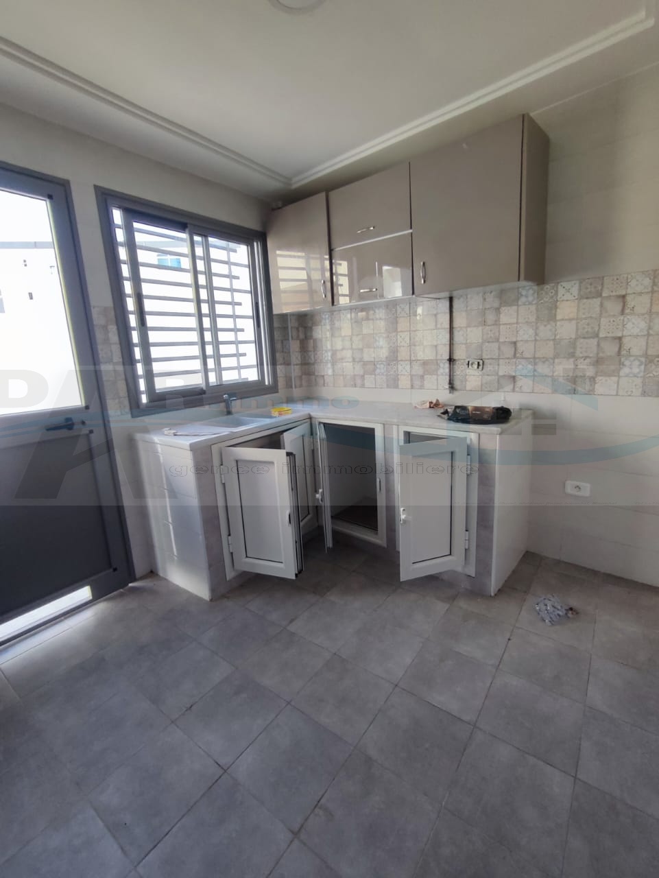 718129_20251028_123045