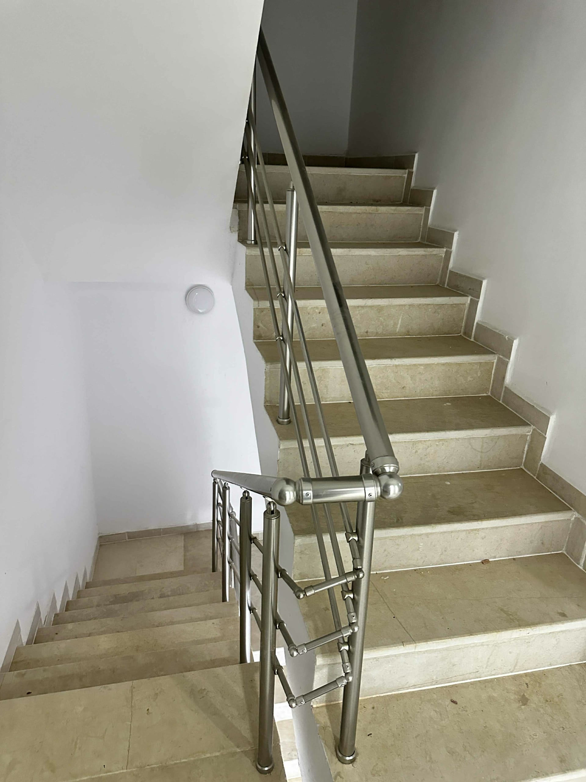 9f6c27db-f602-41a5-97af-6a594163b527