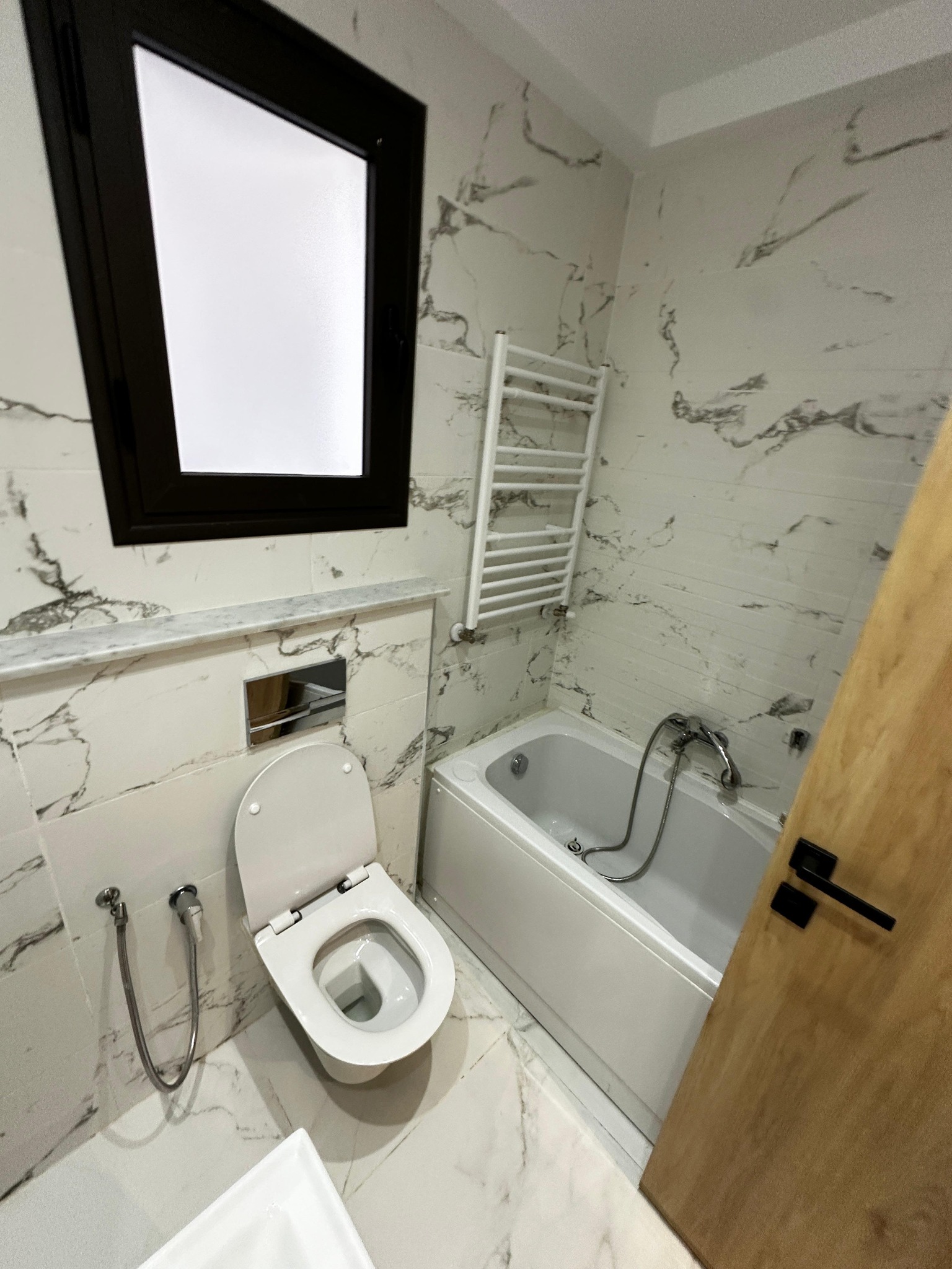 566285889_1385393809838234_6459181522989977999_n