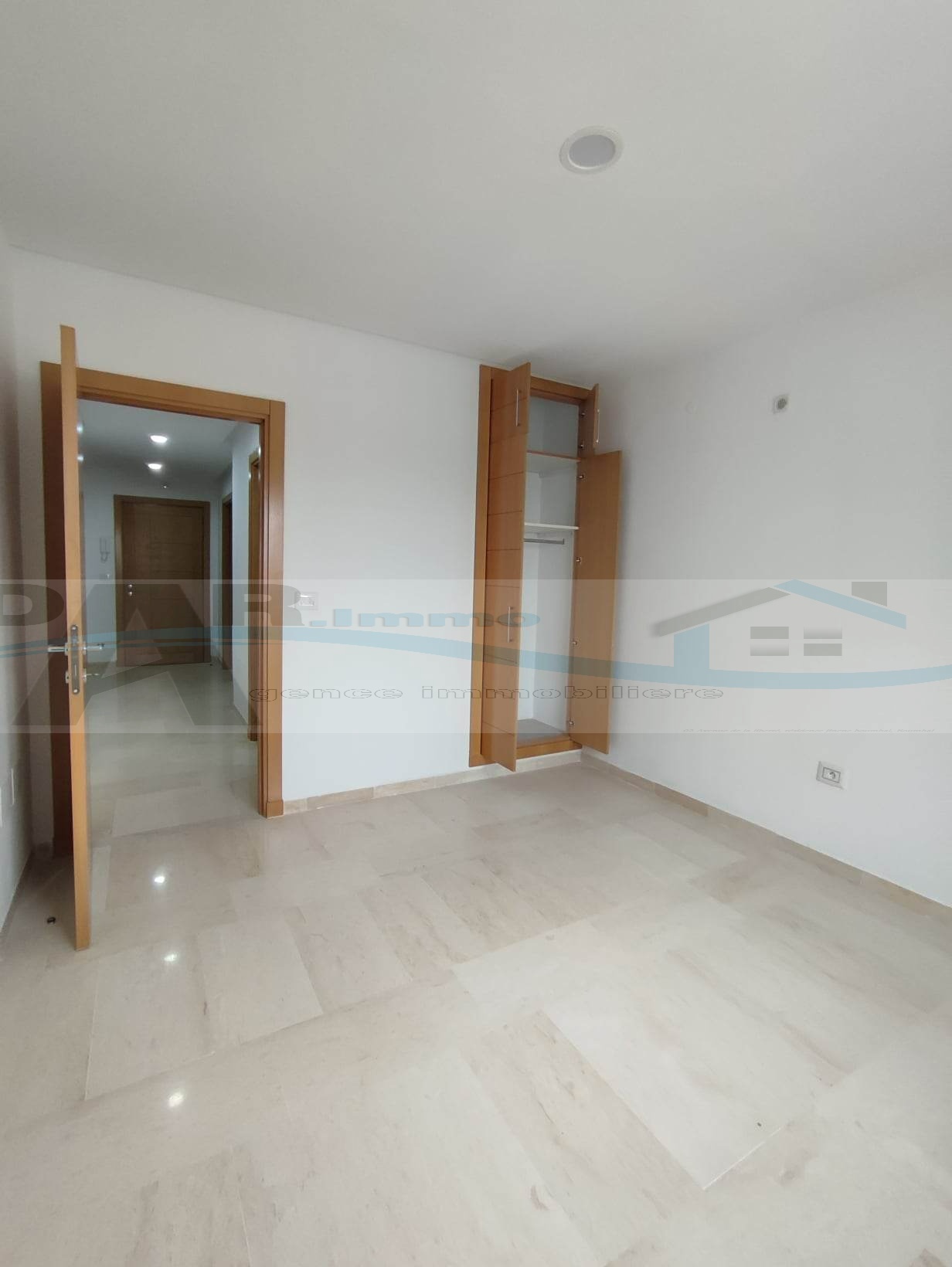 718129_20251104_141128