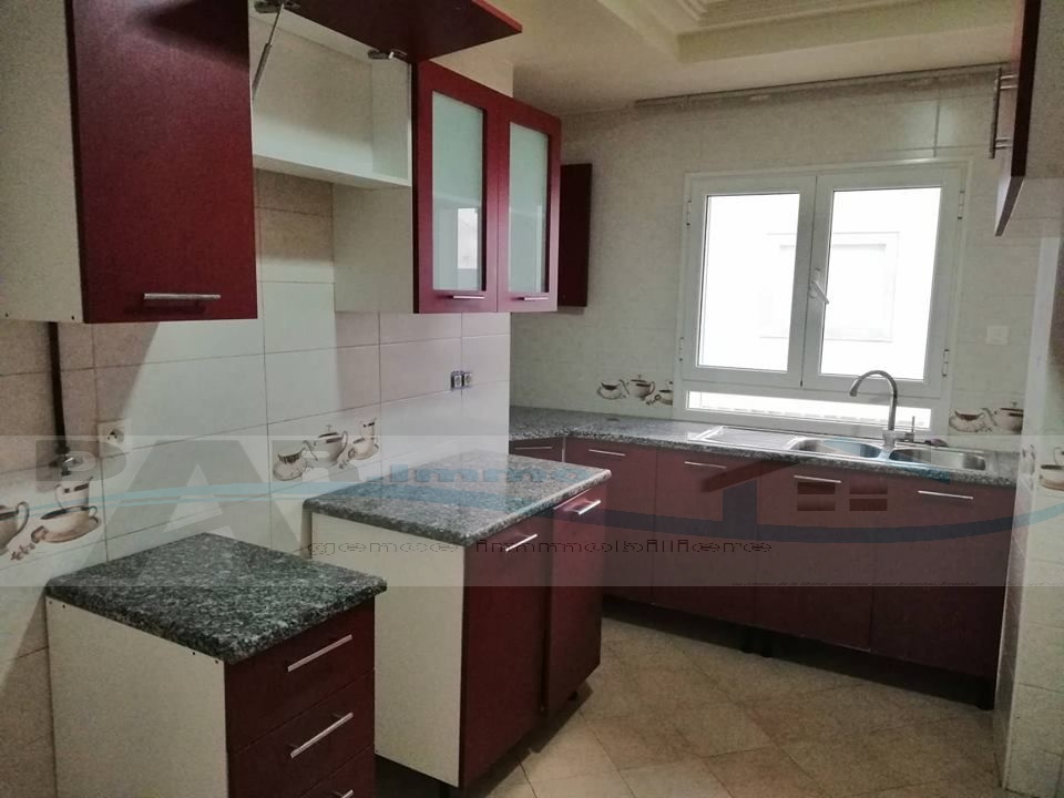 Etage s3 à boumhal belair