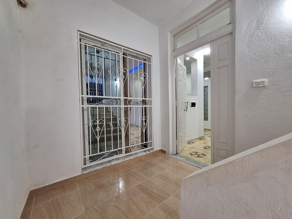 Maison à Vendre à Mourouj 2