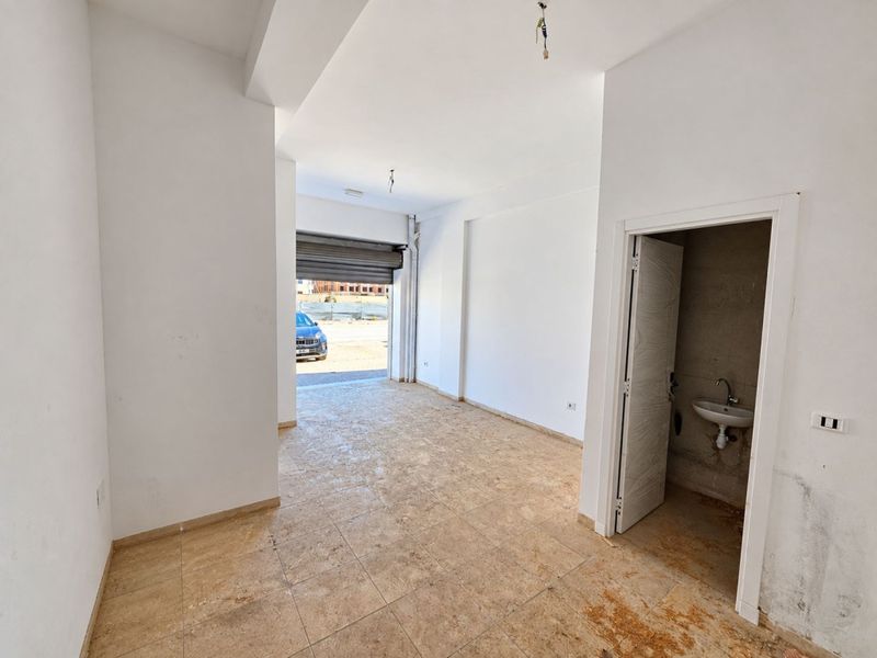 Boutique M4 de 30 m² à Nouvelle Médina 3